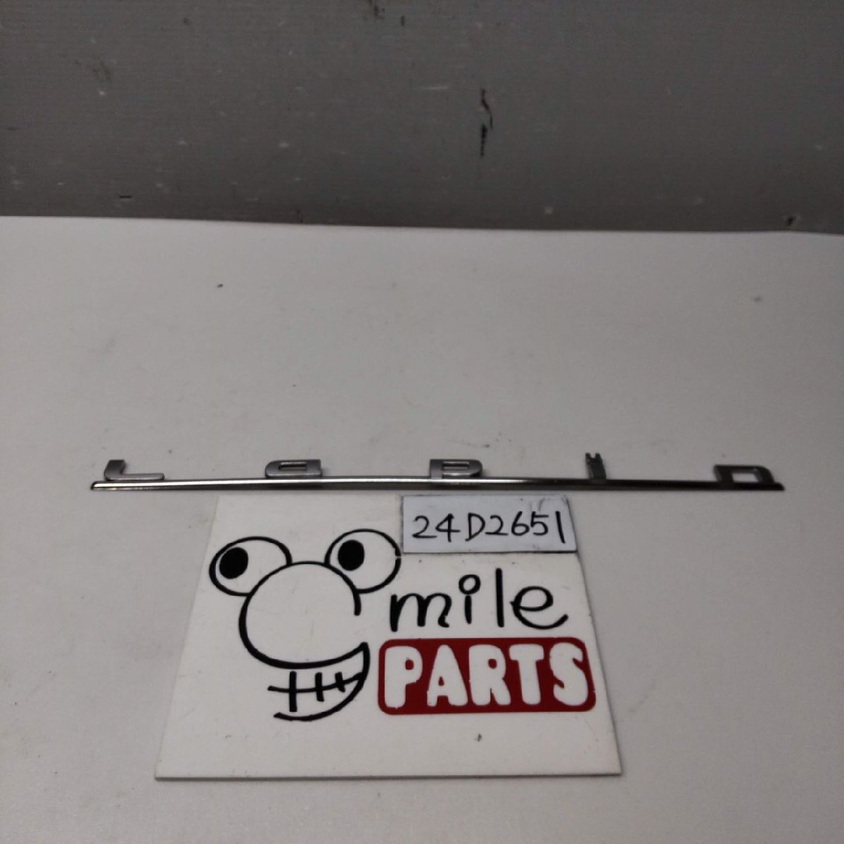 HE21S ラパン 純正 ゲートエンブレム 1A1-23-6/24D2651*同梱不可拍卖