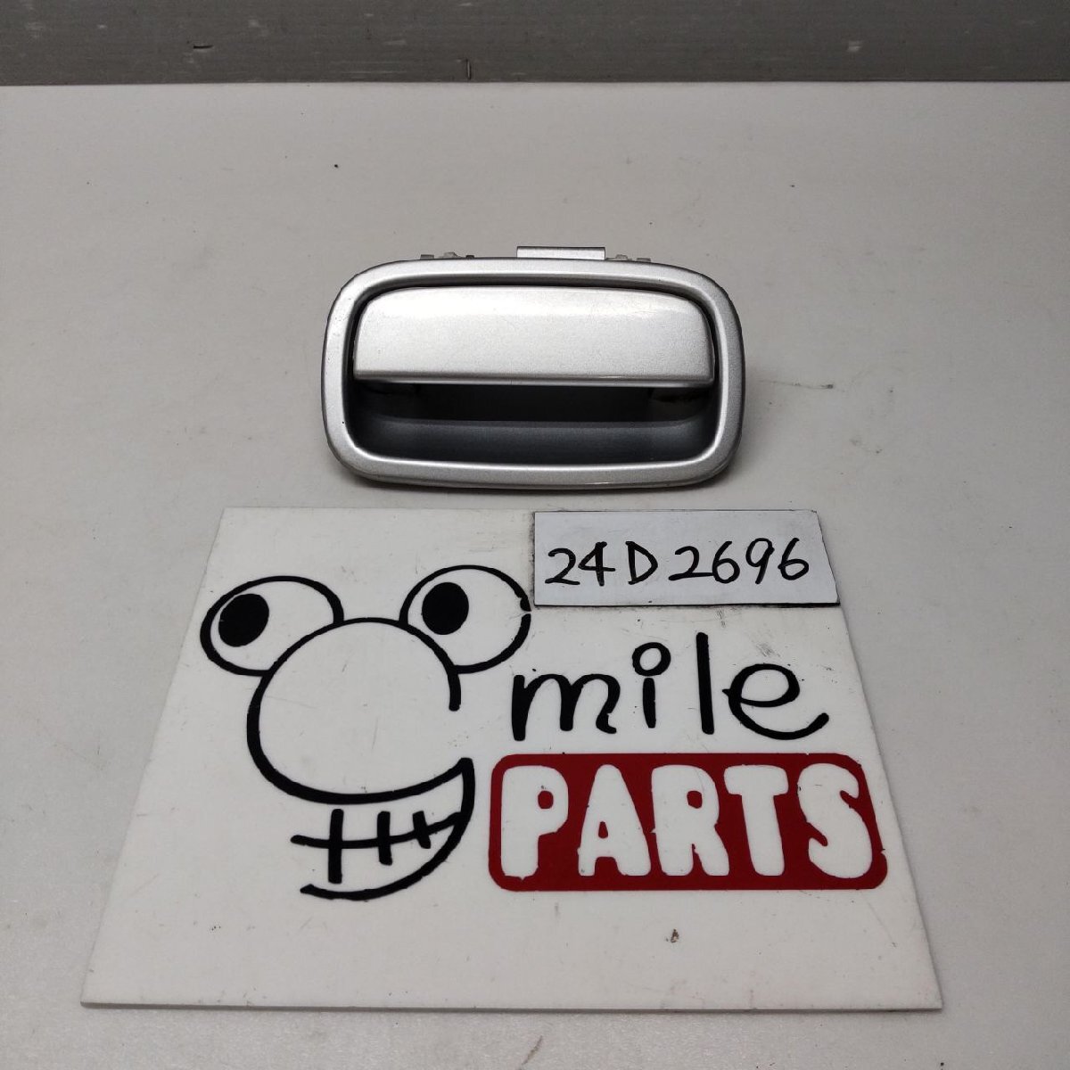 L235S/L245S エッセ 純正 ゲートアウターハンドル 2Z7-6-2/24D2696*同梱不可拍卖