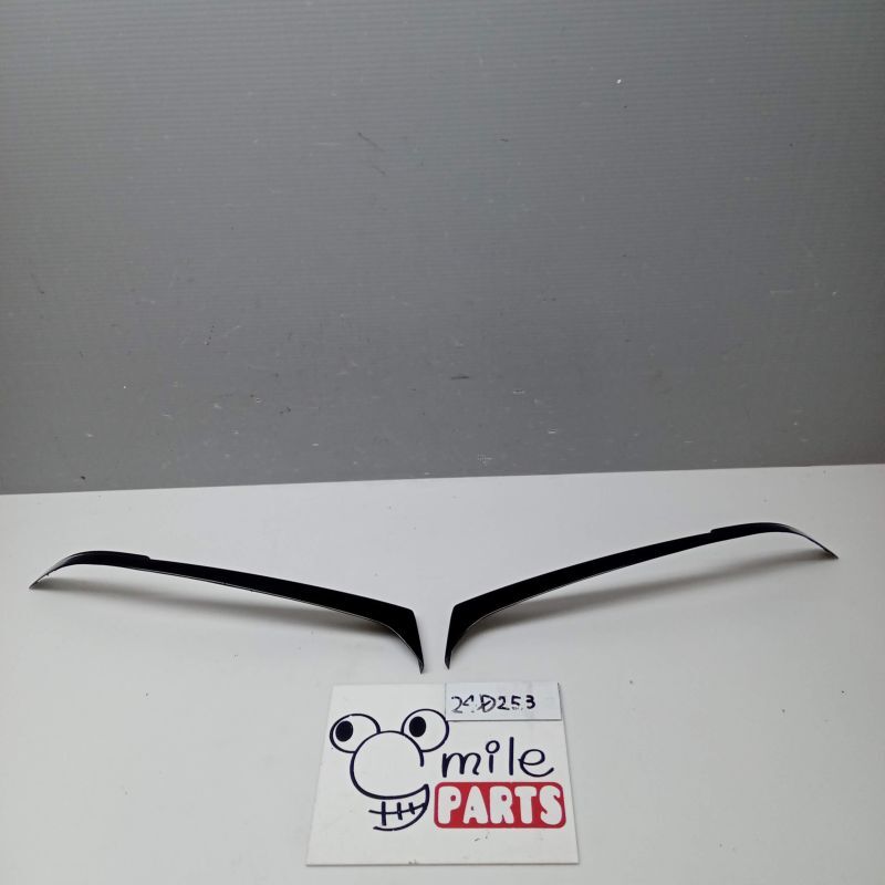 MH22S ワゴンR 社外 左右アイライン 2Z3-27-6/24D2538*同梱不可拍卖