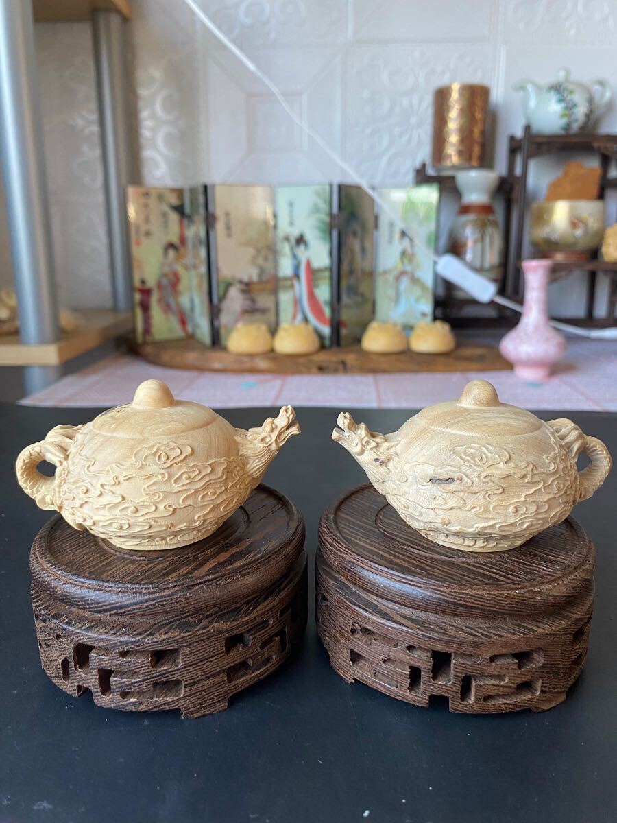 柘植木彫茶壷 細密黄楊木彫 一刀彫 リアル繊細彫刻 柘植 ツゲ 置物 飾りインテリア 高さ4.5cm拍卖