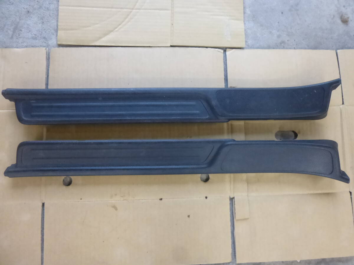 ダイハツ コペン L880K スカッフプレート 左右セット 67413/67914 管:C-03拍卖