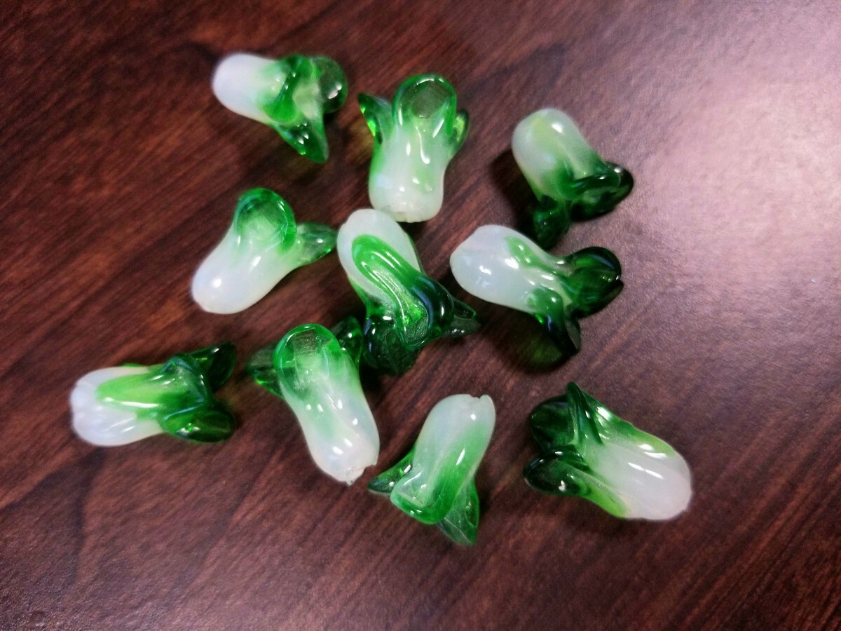 縁起物ルース 白菜ガラスビーズ アクセサリー素材拍卖