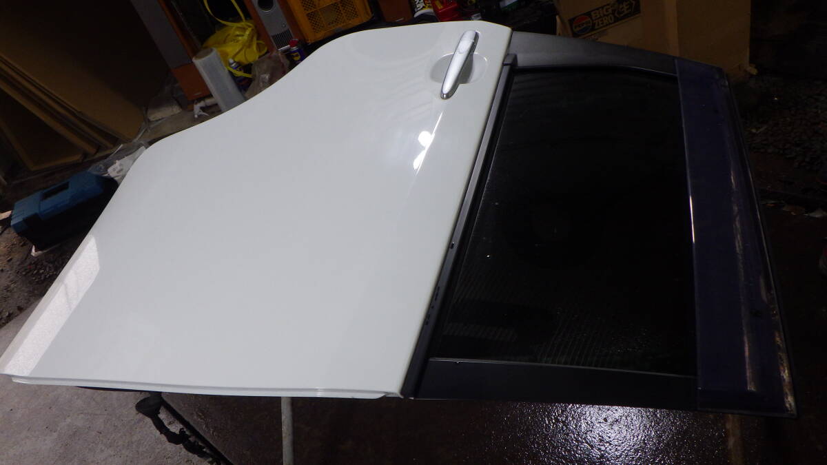 内の川 即決! LA100S ムーヴ W09 白 右リアドア拍卖