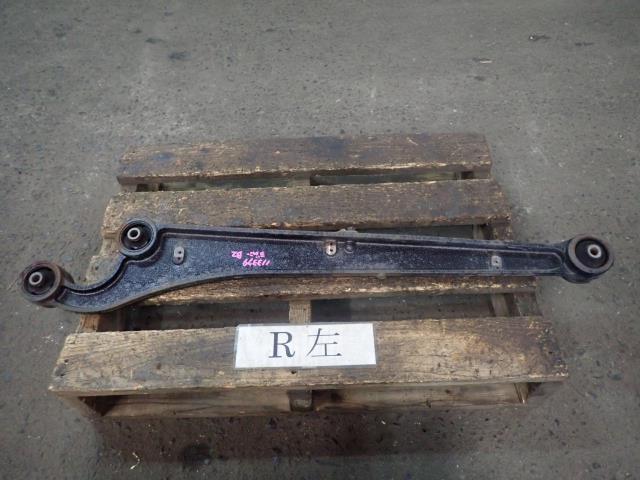 ジムニー ABA-JB23W 左リアロアアーム ZVD 46200-81A13拍卖