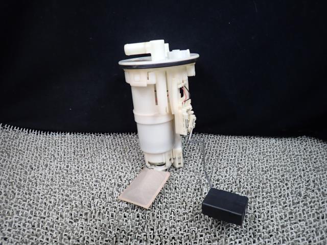 タント DBA-LA600S フューエルポンプ X07 23210-B2300拍卖