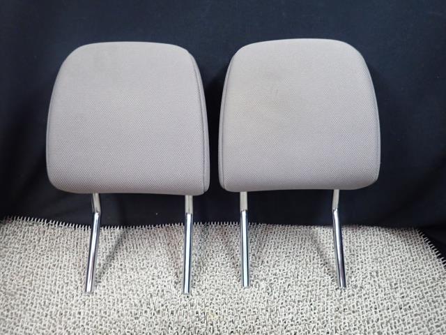 ミライース DBA-LA300S ヘッドレスト T22 71910-B2B70-B0拍卖