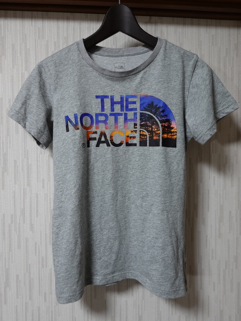 ●ノースフェイス THE NORTH FACE 半袖 Tシャツ S NTW3801X ロゴプリント●1030●拍卖