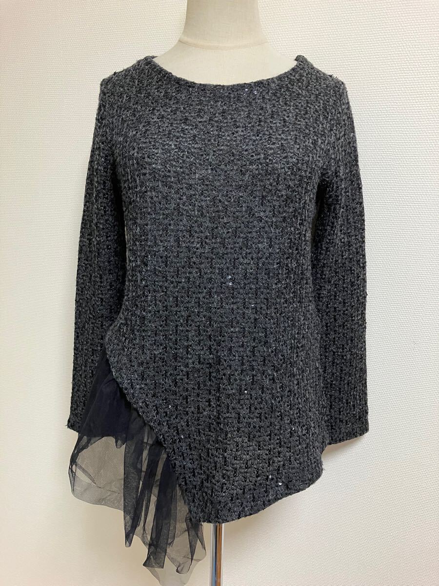 美品★イタリア製リナシメントチュール付スパンコール混ニット★グレーS★9885拍卖