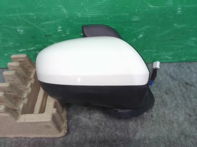 タント 6BA-LA650S 右ドアミラー X 87910-B2Q20拍卖