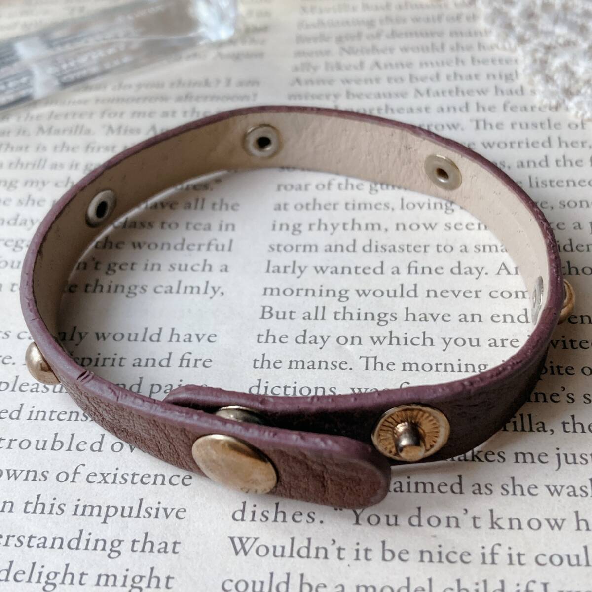 ブレスレット レザー ブラウン 皮革 ゴールド 茶 ヴィンテージ YIK FUNG ボタン☆Vintage jewelry accessories R0072拍卖