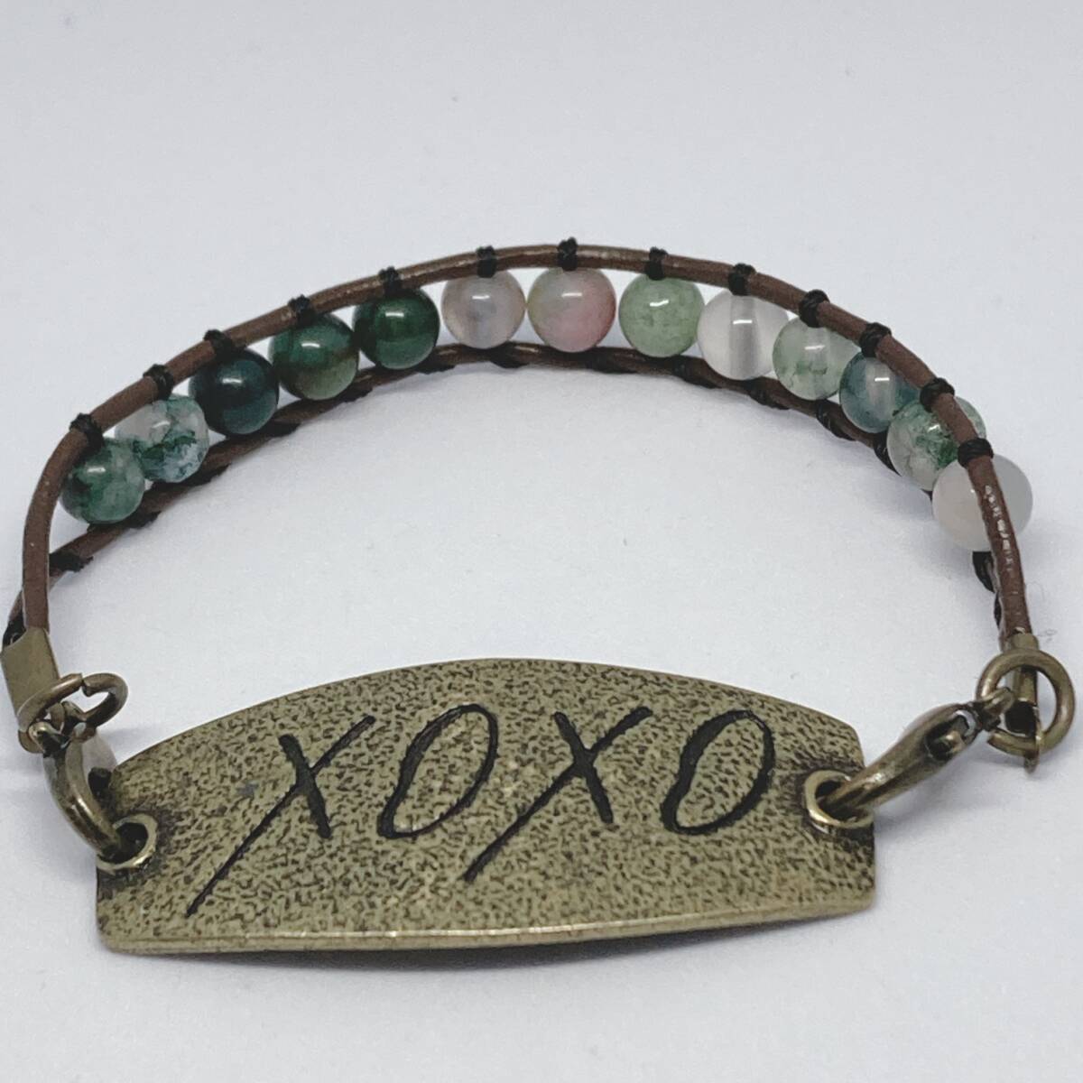 ヴィンテージブレスレット パワーストーン XOXO レザー紐☆Vintage jewelry accessories R0109拍卖