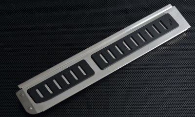 VW ゴルフ7/ゴルフ7.5(RHD) ライトサイド フットプレート【エムプラス/m+】新品/GOLF7/golf7.5/拍卖