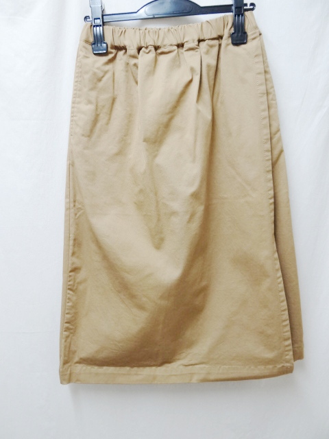 TRAVAIL MANUEL トラバイユマニュアル 新品未使用 ストレッチラップスカート KHAKI Sサイズ拍卖