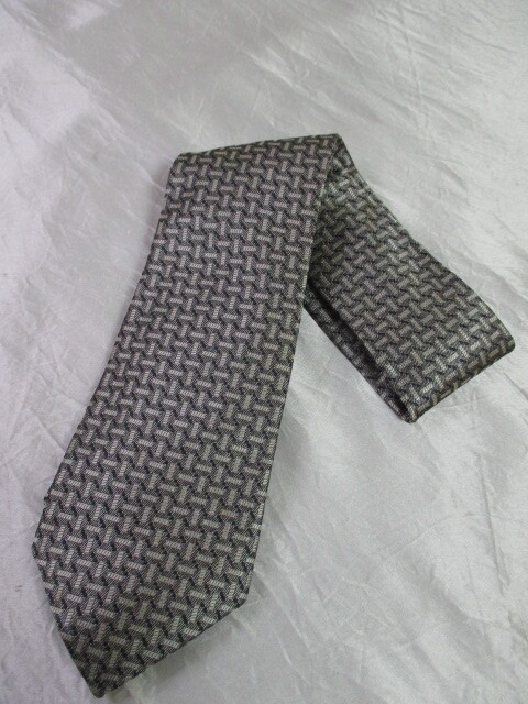 PRADA プラダ シルバー系柄入りネクタイ(USED)100624拍卖