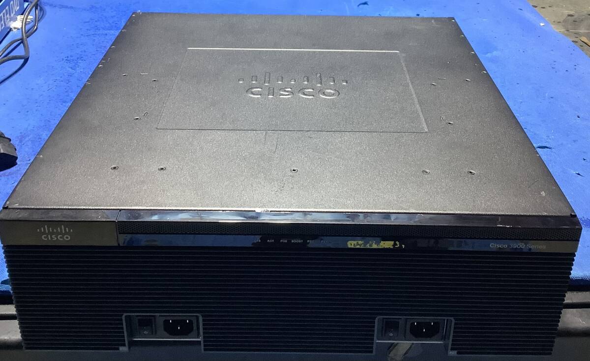 S61008310 CISCO3925-CHASSIS V02 1点【通電OK、本体のみ】071006拍卖