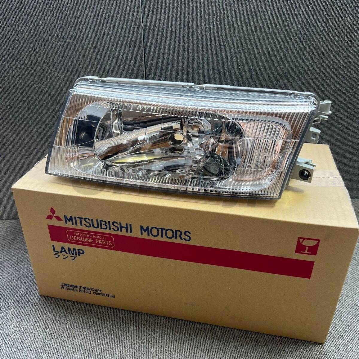 【新品】三菱 CP9A ランサーエボリューション ランエボ エボ 5 6 Ⅴ Ⅵ 純正 ヘッドライト ランプ 左 MITSUBISHI head lamp light LH 拍卖