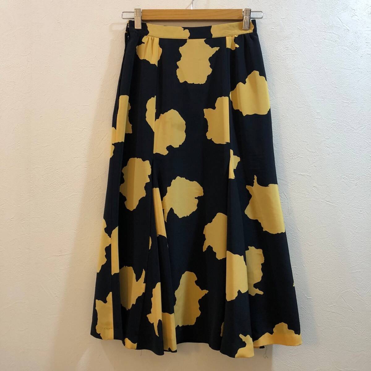 Liliane Burty/ フレアスカート Aライン ロング丈スカート ブラック イエロー レディース 9号拍卖