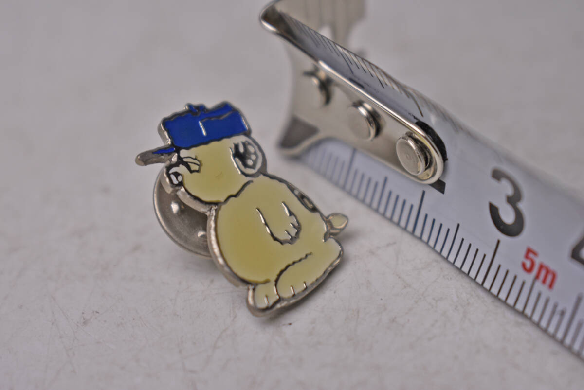 SNOOPY OLAF ★ スヌーピー オラフ ★ ピンバッジ ★ ふっくらボディで眠たい目をしたスヌーピーの弟 ★ 中古品 ★拍卖