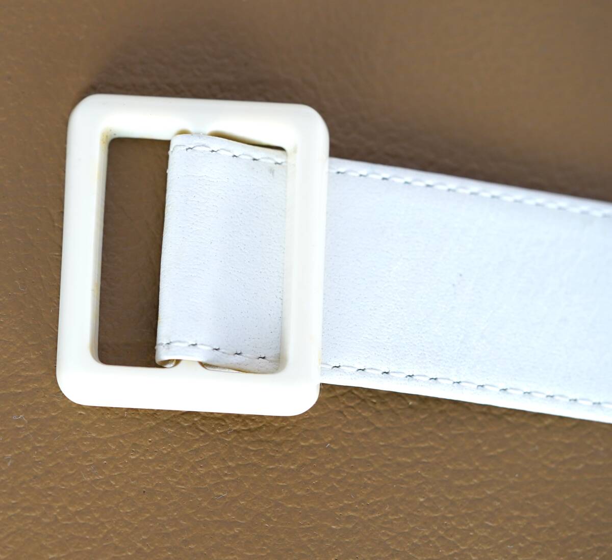 ★ ジバンシー 白 ホワイト 本革 レザー ベルト 日本製 JAPAN 希少 本物 ★拍卖