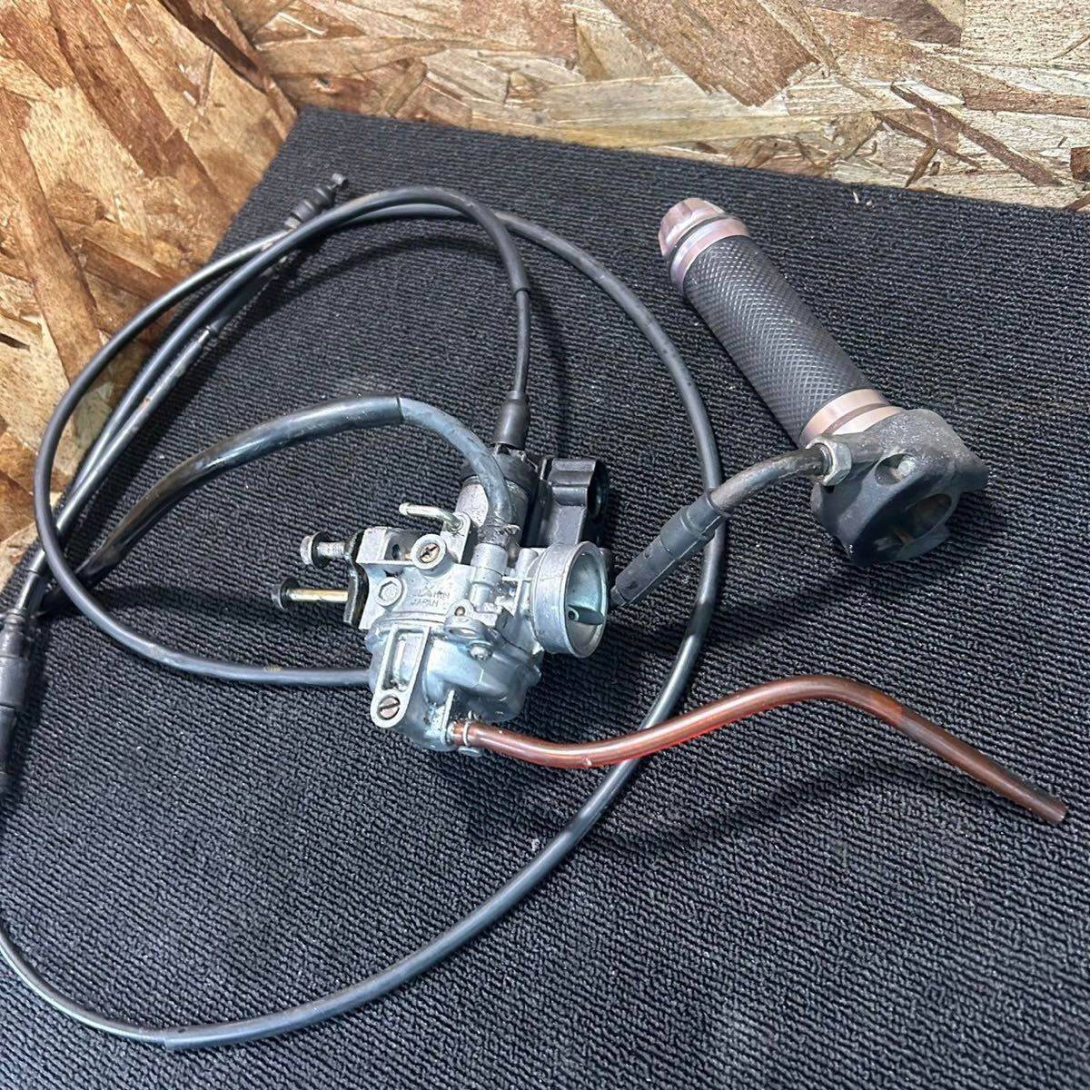 A26 AF35 ライブディオZX DIO ホンダ純正 キャブレター スロットルワイヤー付拍卖