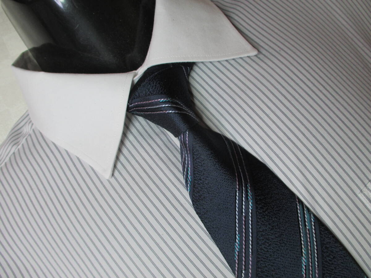 ◇ベニヤ Beniya 東京/日本橋◆中古品◆ネクタイ◇ストライプの柄・紺色系◇ブランドがいっぱい◇32-36◇拍卖