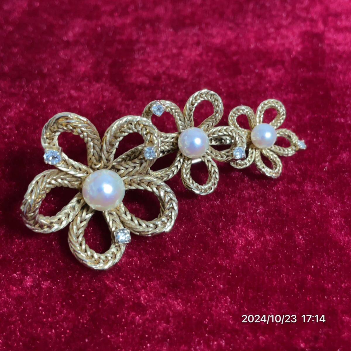 PIERRE BALMAIN ピエールバルマン フラワー ラインストーン パール調 ブローチ アクセサリー 拍卖