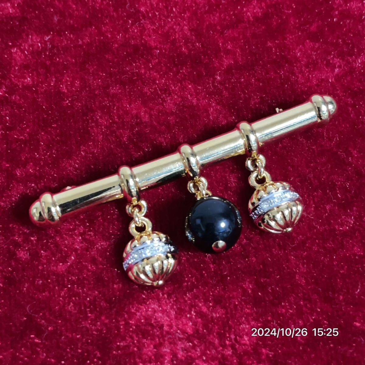 LANVINランバンラインストーン ゴールドカラー 球体モチーフ ブローチ アクセサリー 拍卖