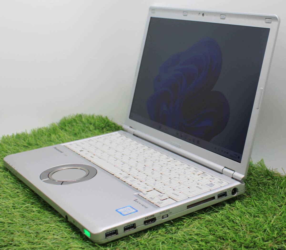 【良品☆パナソニック】office&カメラ付☆ノート 12.1inch/4GB/SSD256GB/Core i5-7300U(7世代)Win11☆Panasonic Let's note CF-SZ6【3016拍卖