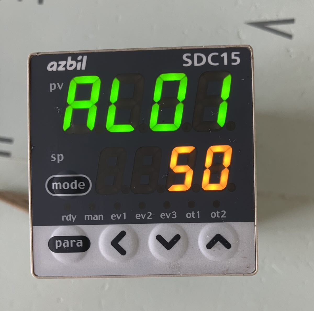 通電確認済 azbil SDC15 デジタル指示調節計拍卖