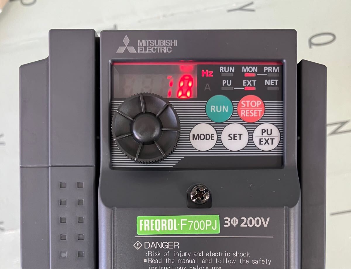 通電確認済 三菱電機 インバータFR-F720PJ-1.5K拍卖