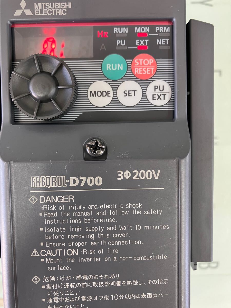 通電確認済 三菱電機 インバーターFR-D720-1.5K拍卖