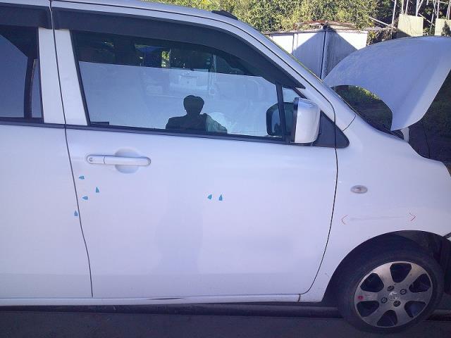 ワゴンR DBA-MH34S 右フロントドア 運転席 26U スペリアホワイト拍卖