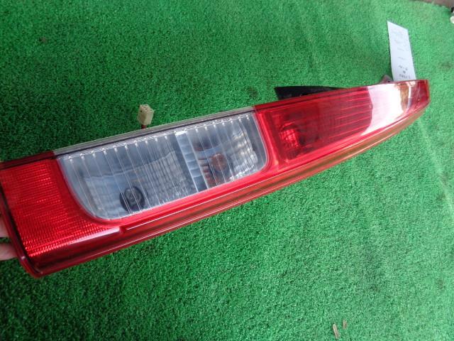ムーヴ DBA-L175S 純正 右テールランプ/テールレンズ イチコ D047拍卖