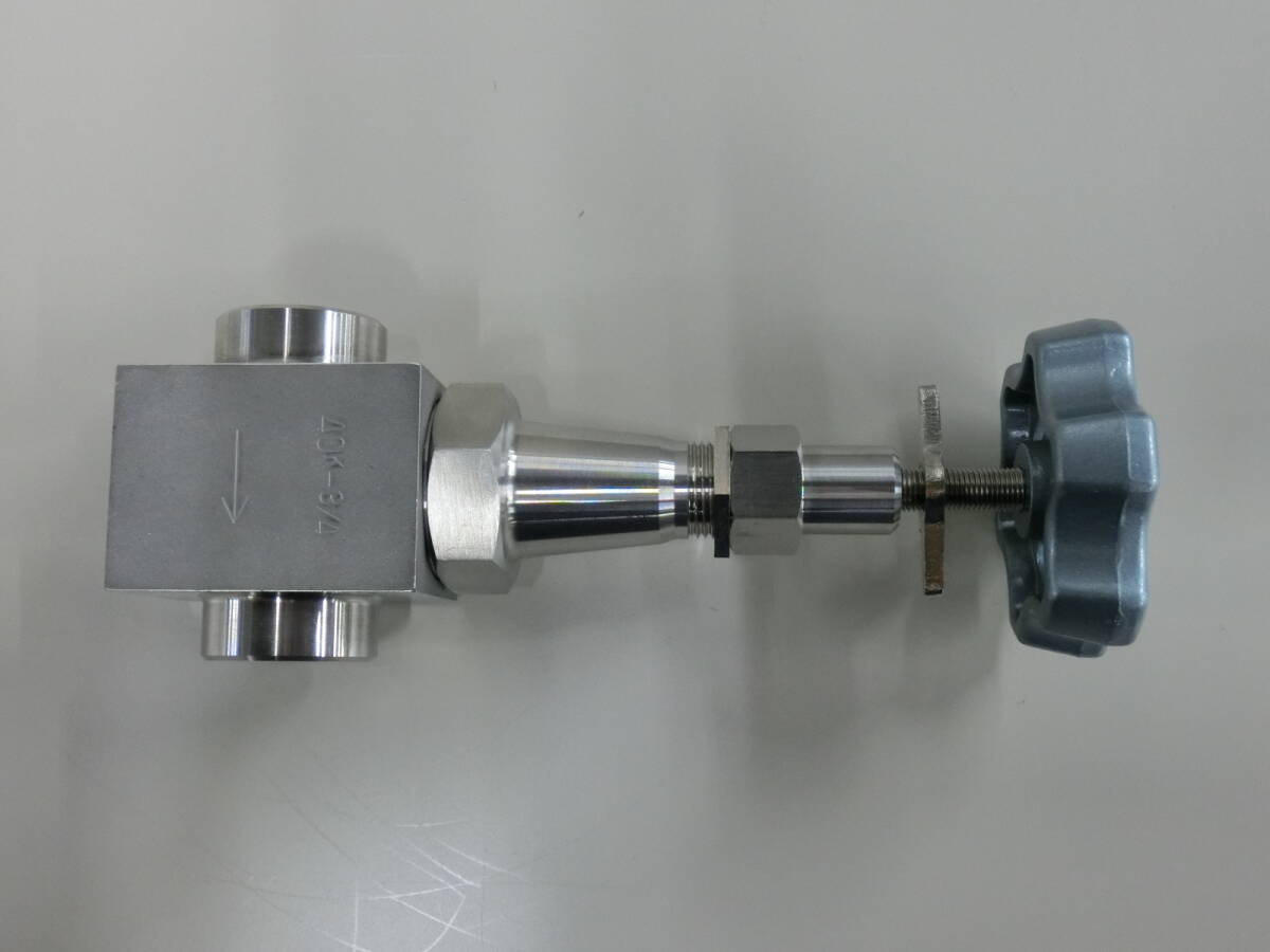 フジキン UH-14LE-R 手動グローブタイプ ニードルバルブ 中古拍卖