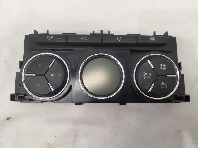 シトロエン DS3 ABA-A5C5F01 エアコンスイッチパネル 右ハンドル KTH/KED拍卖