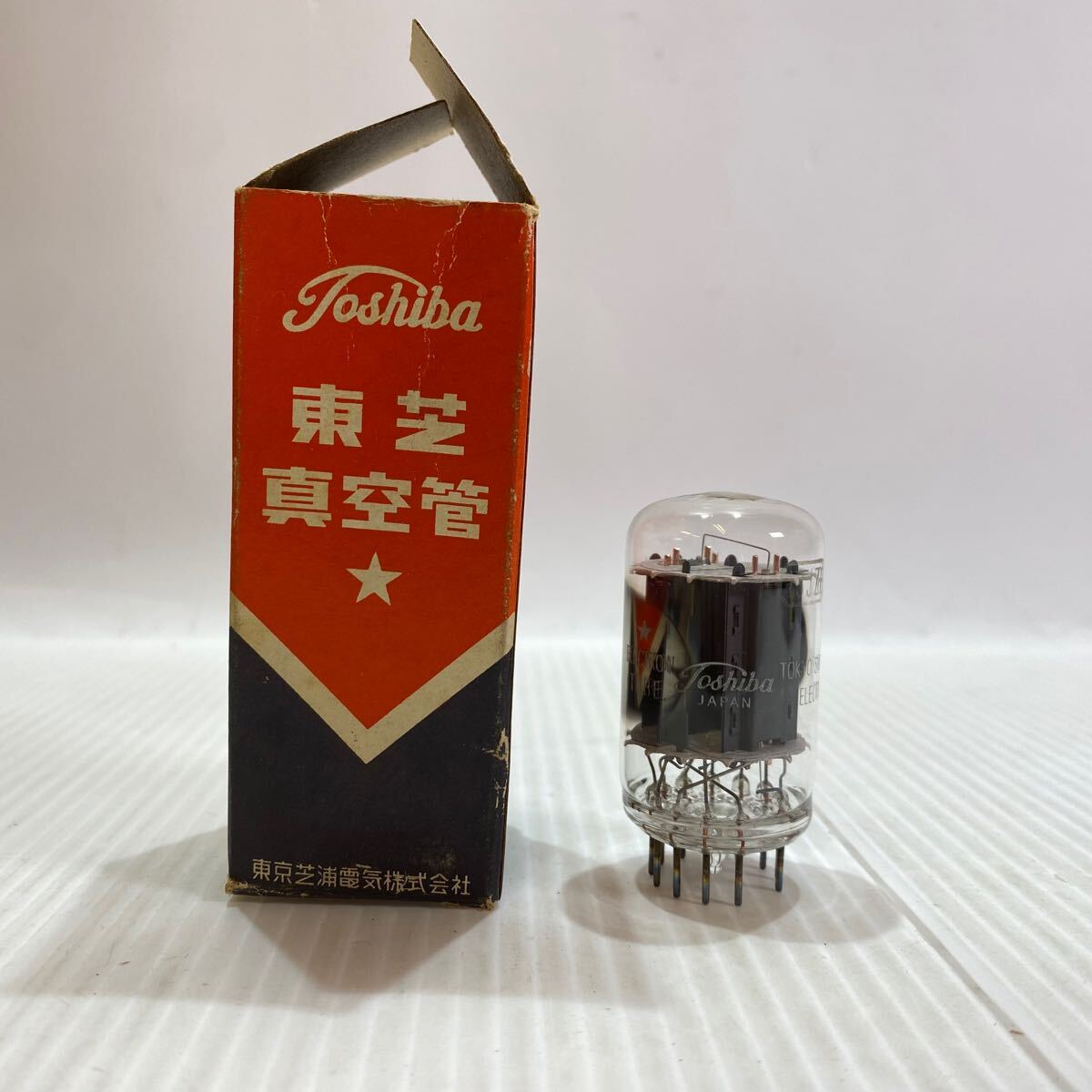 TOSHIBA 東芝 真空管 13JZ8 ELECTRON TUBE 当時物 レトロ 現状品 コレクション拍卖