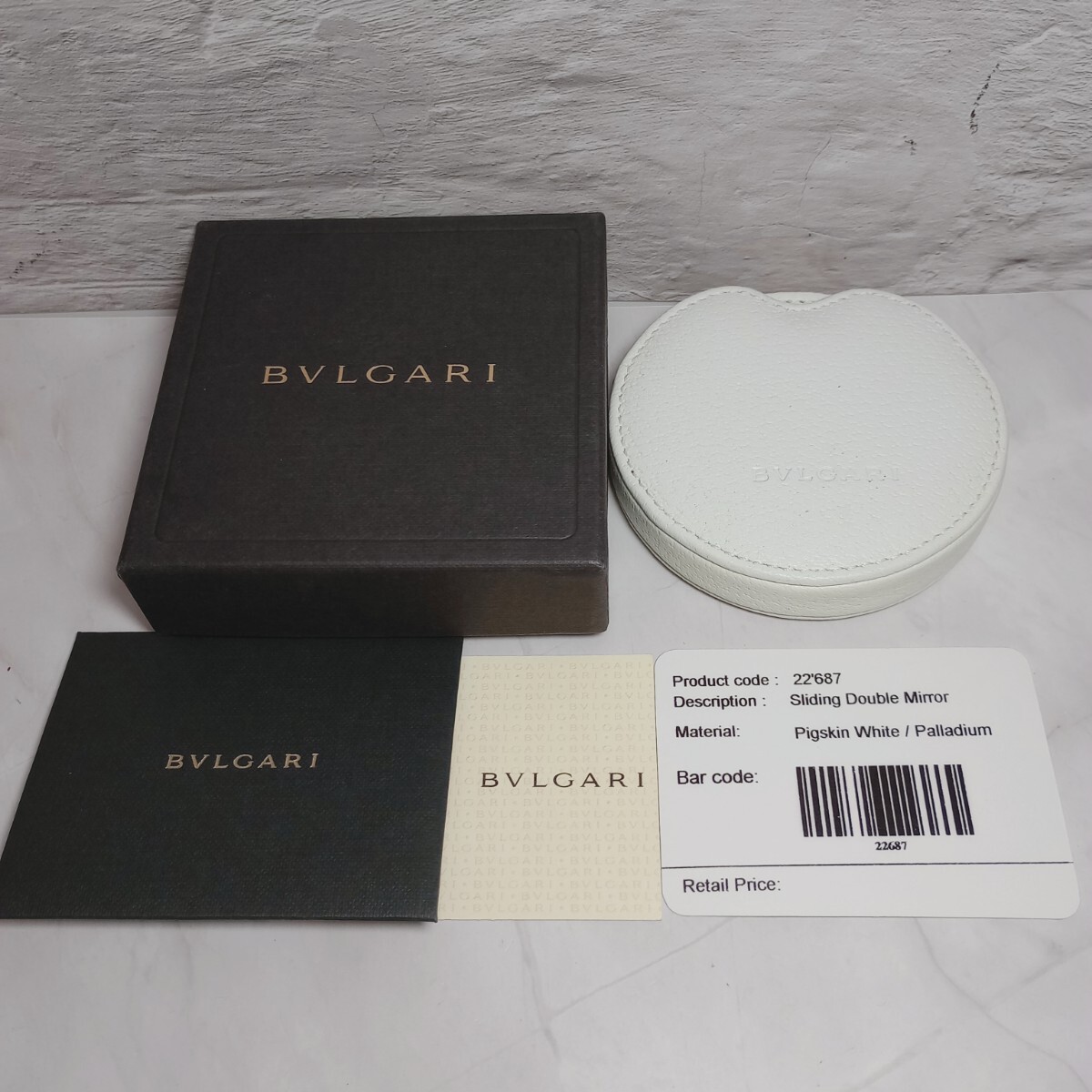 BVLGARI ミラー 丸型 箱付き ホワイト レザー レディース ブルガリ ダブルミラー 送料無料拍卖
