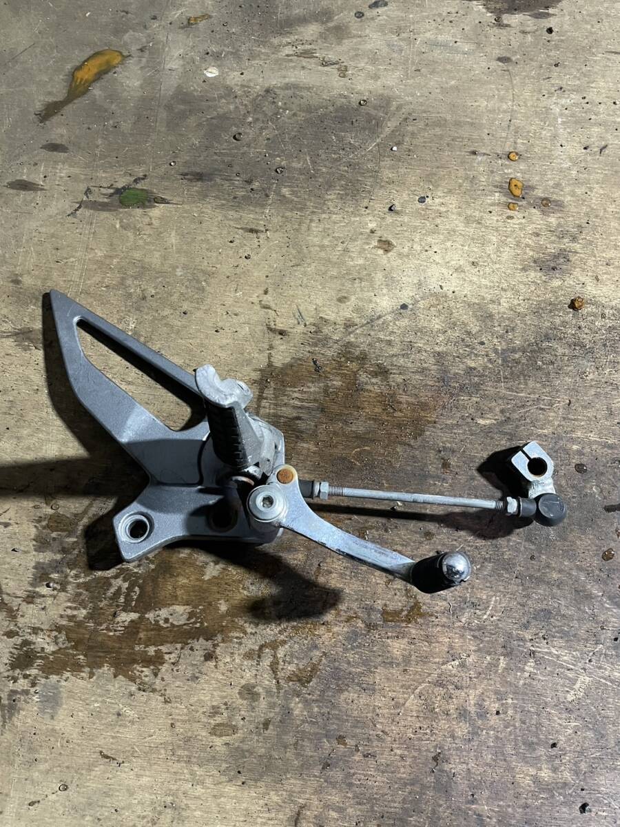 カワサキ ZZ-R250 EX250H シフトペダル 左メインステップ 大阪より 一台解体拍卖