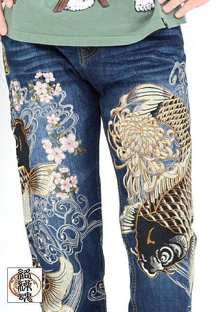 粋 【復刻】双鯉刺繍デニムパンツ◆絡繰魂 ネイビー32inch 32インチ 243234 和柄 和風 ジーンズ コイ からくり 加工拍卖