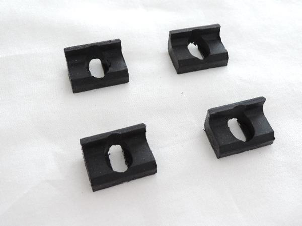 NISSAN 日産純正 S30Z フェアレディZ 純正ボンネット フードカバー 4個セット ハコスカ 旧車 レストア フードバンパー 国内正規純正拍卖