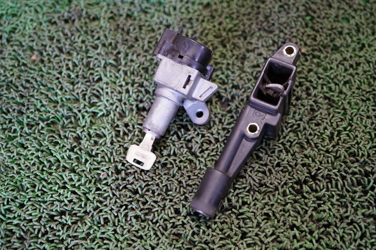 CHAMP 3FC★キーセット キーシリンダー キーボックス★ヤマハ CX50 チャンプ50★検)チャンプRS 2NA CHAMP50 80 ★6R101221拍卖