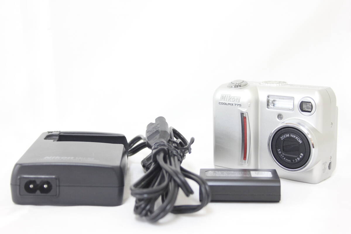 【美品 返品保証】 ニコン Nikon Coolpix E775 バッテリー チャージャー付き コンパクトデジタルカメラ v8424拍卖