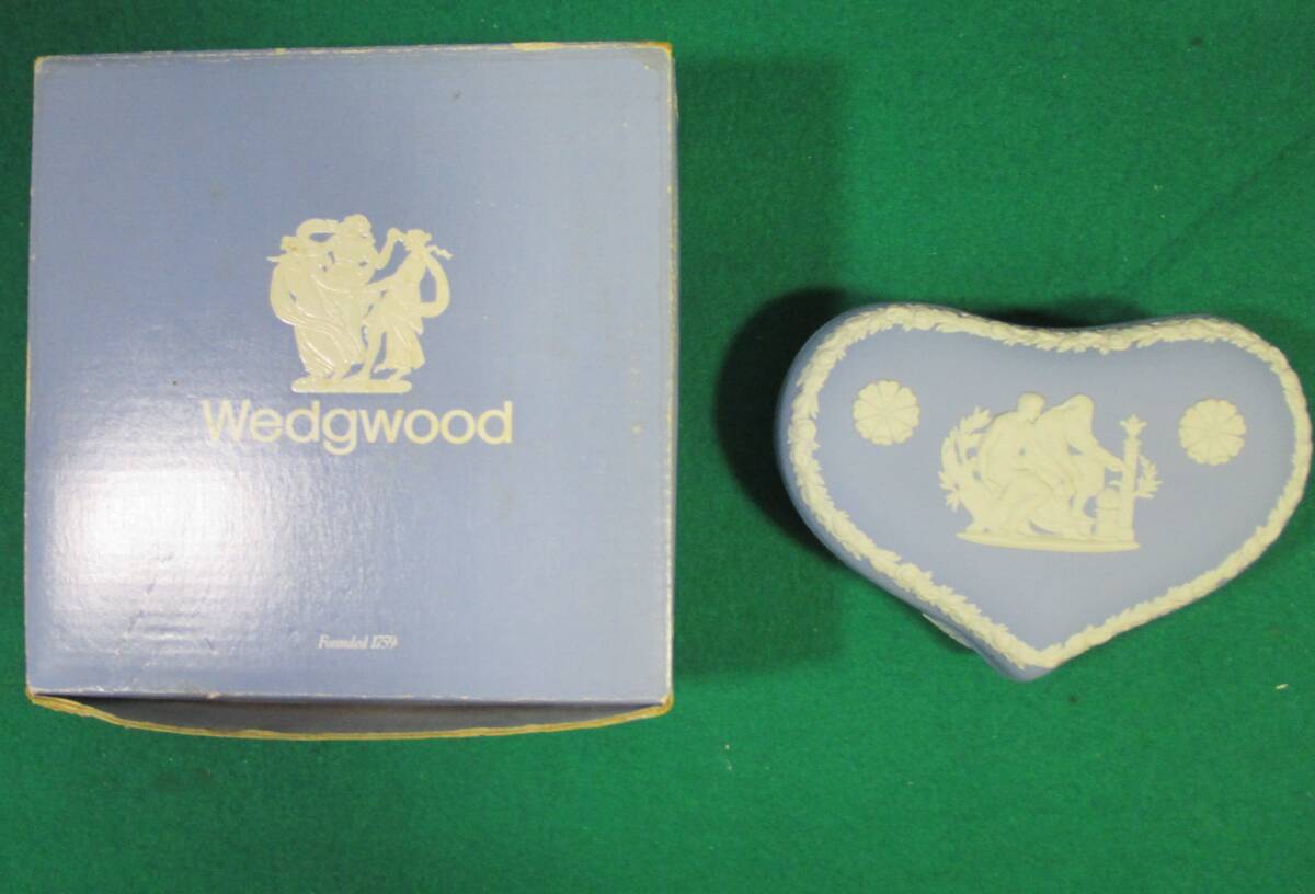 Wedgwood Jasper Ware Heart Shape Case ウェッジウッド ジャスパー ライト ペール ブルー ハート 小物 アクセサリー ケース ボックス /根拍卖
