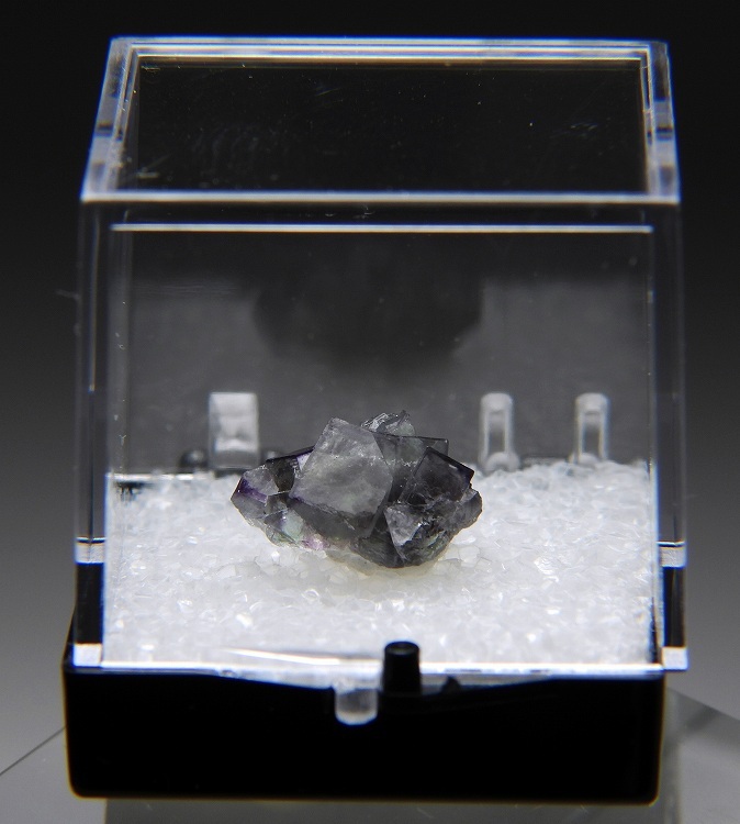 ☆☆ フローライト 蛍石 (蛍光)オコルス <ナミビア> NB491 ☆☆拍卖