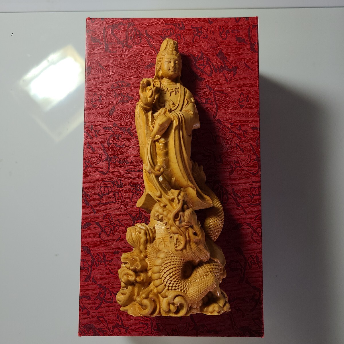 極上質、木彫り、開運風水、御龍観音像、ツゲ彫刻工芸品、高級天然ツゲ木彫り、風水として 拍卖