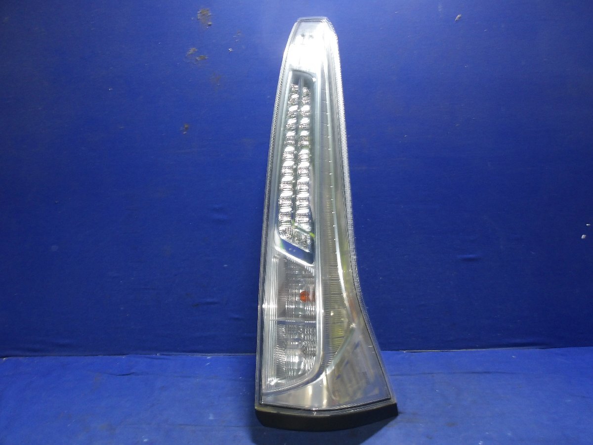 【個人宅発送不可】◇日産 セレナ HFC26 純正 右テールランプ KOITO 220-23438◇拍卖