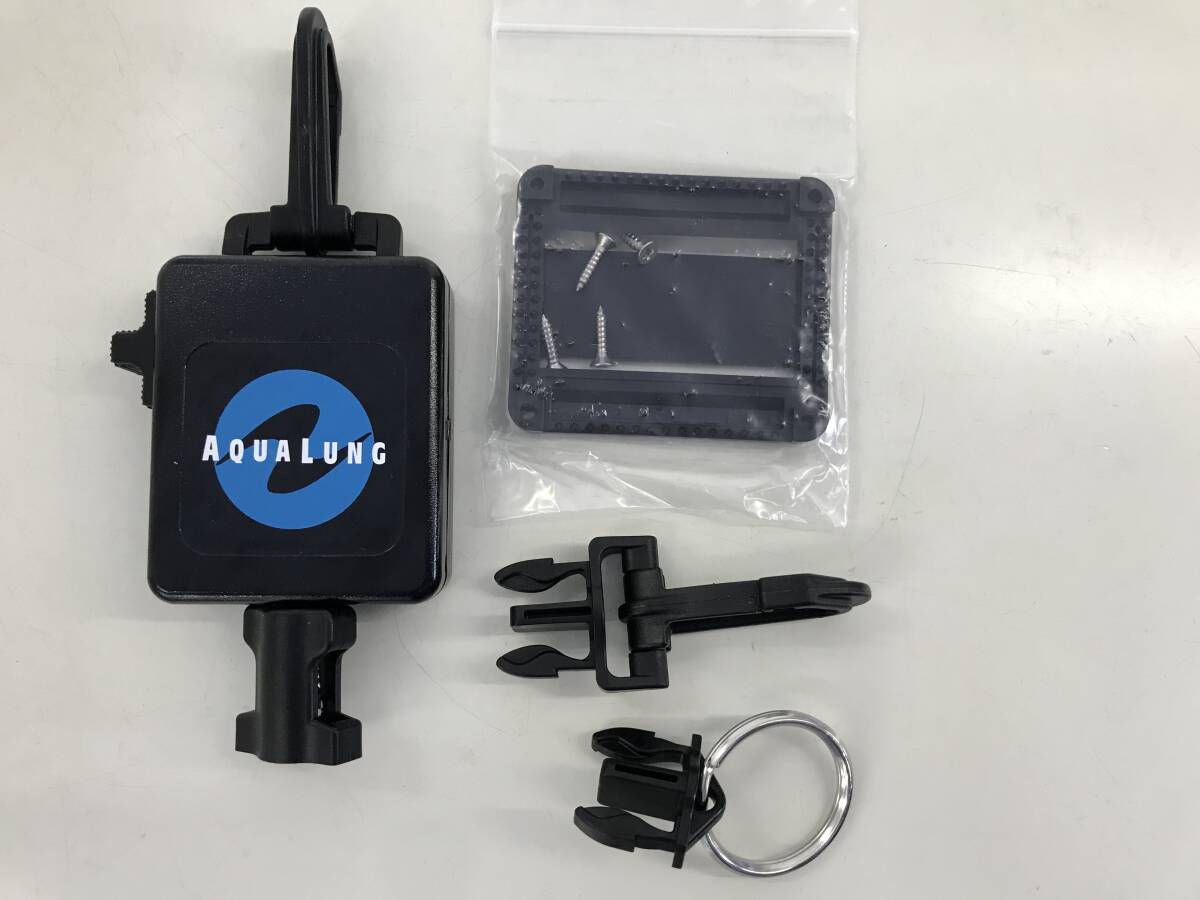 【新品未使用】AQUALUNGロック付きリトラクター拍卖