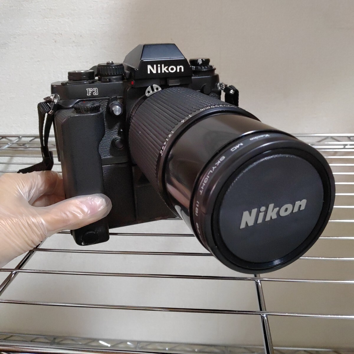 Nikon ニコン フィルムカメラ F3 レンズ付き レア 希少 貴重 1003-E2-EI1拍卖