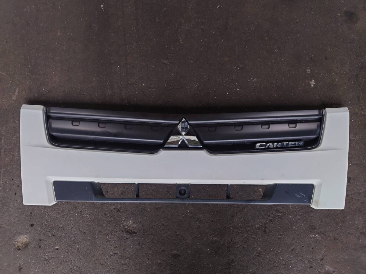 グリル 三菱 キャンター 標準 スタンダード 平成24年7月 TPG-FBA00 トラック 2024101901 505350拍卖