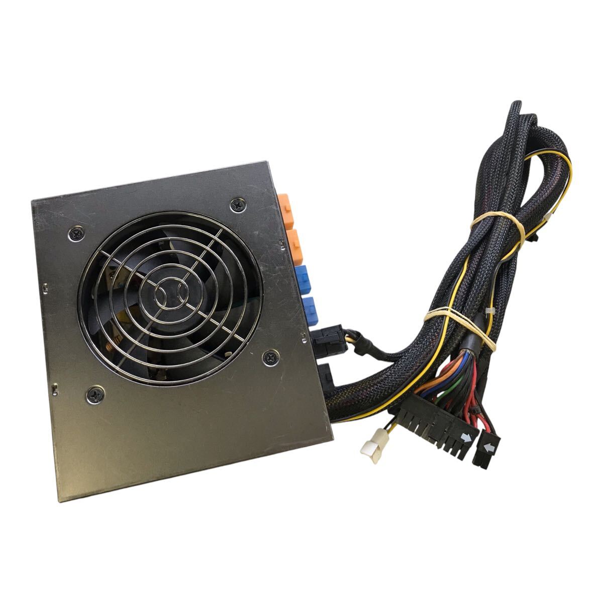 M管理db54【中古品】電源ボックス◆質実剛短 UN-550A9/PGN◆550W拍卖